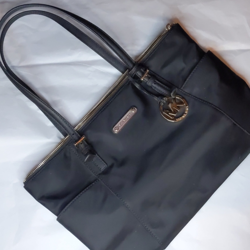Michaels Kors purse